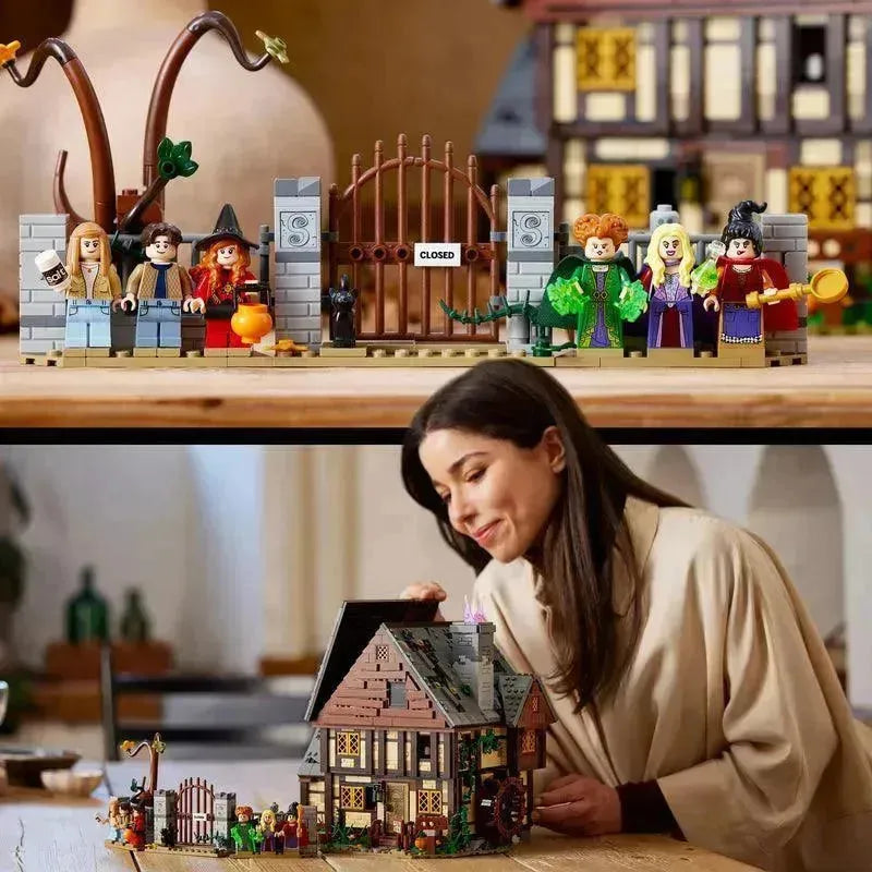 Witches' Cottage Halloween Set - 21341