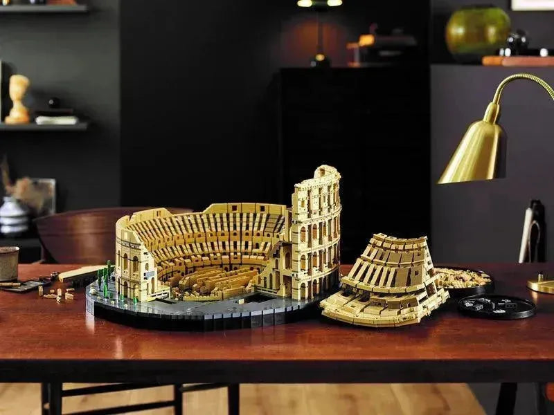 Roman Colosseum Landmark - 10276