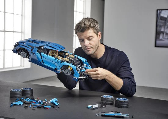 Technic Bugatti Chiron - 42083