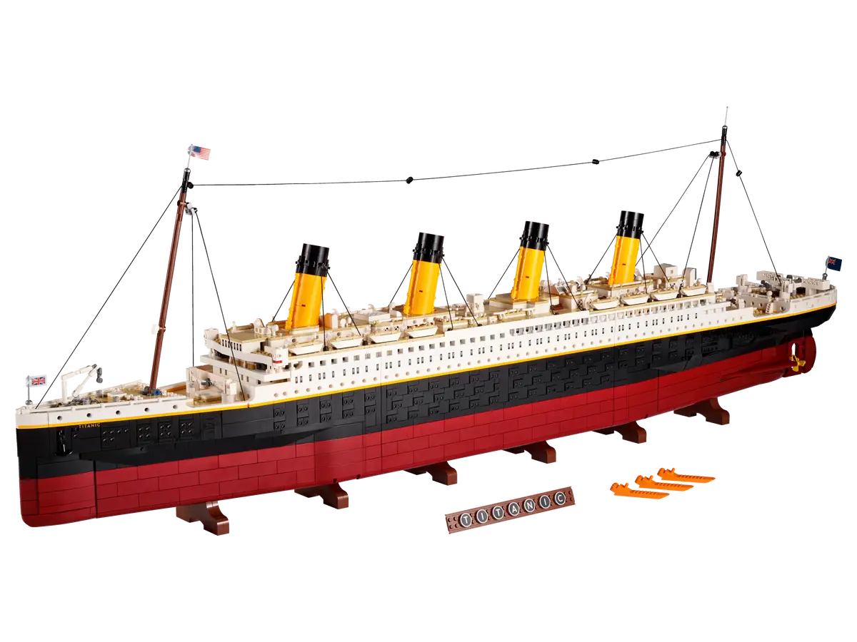 Icons Titanic (10294) | 1:200 Scale Model Ship | 9,090 Pieces
