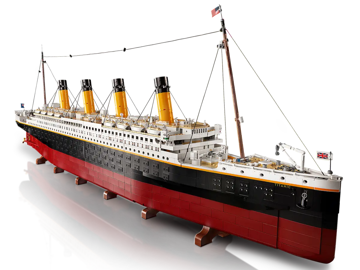 Icons Titanic (10294) | 1:200 Scale Model Ship | 9,090 Pieces
