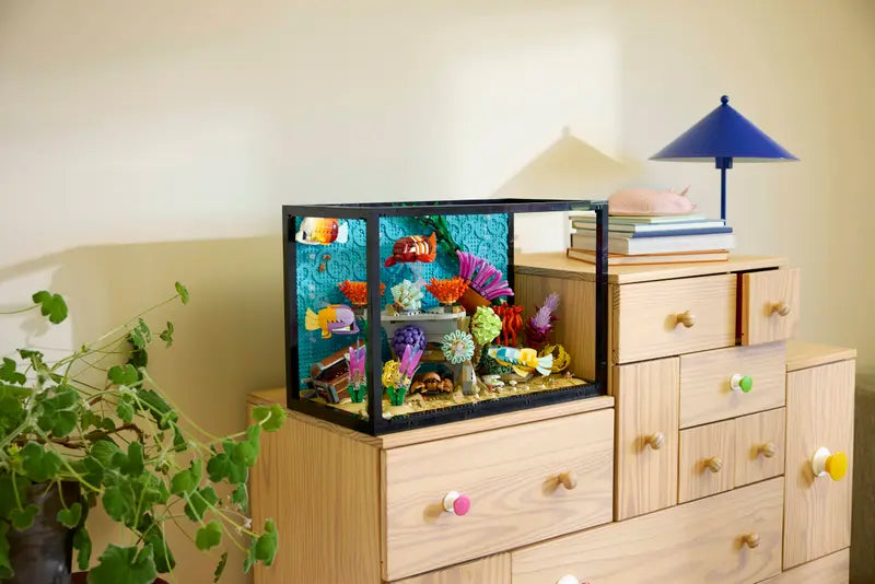 Tropical Aquarium Display - 10366
