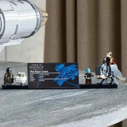 Bounty Hunter's Razor Crest Ship - 75331