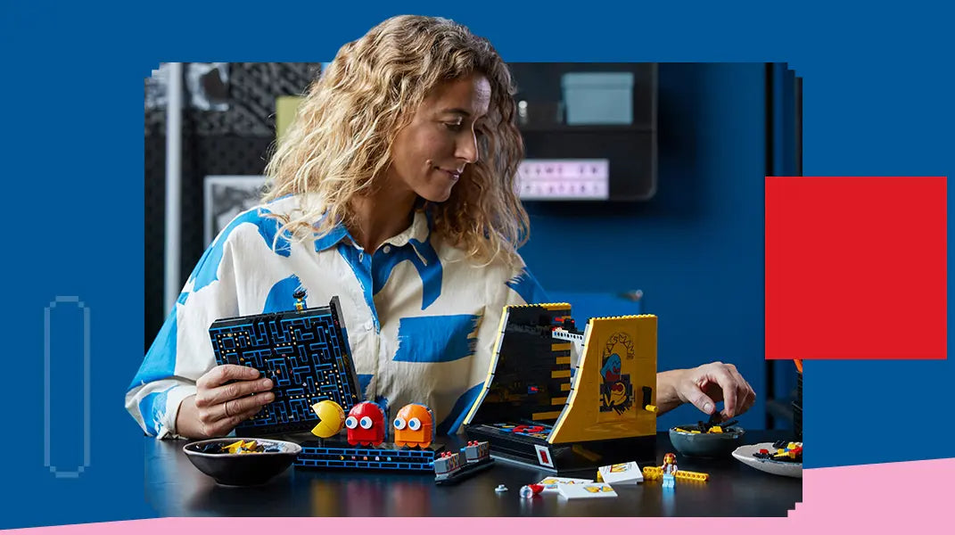 Pac-Man Arcade Machine 10323