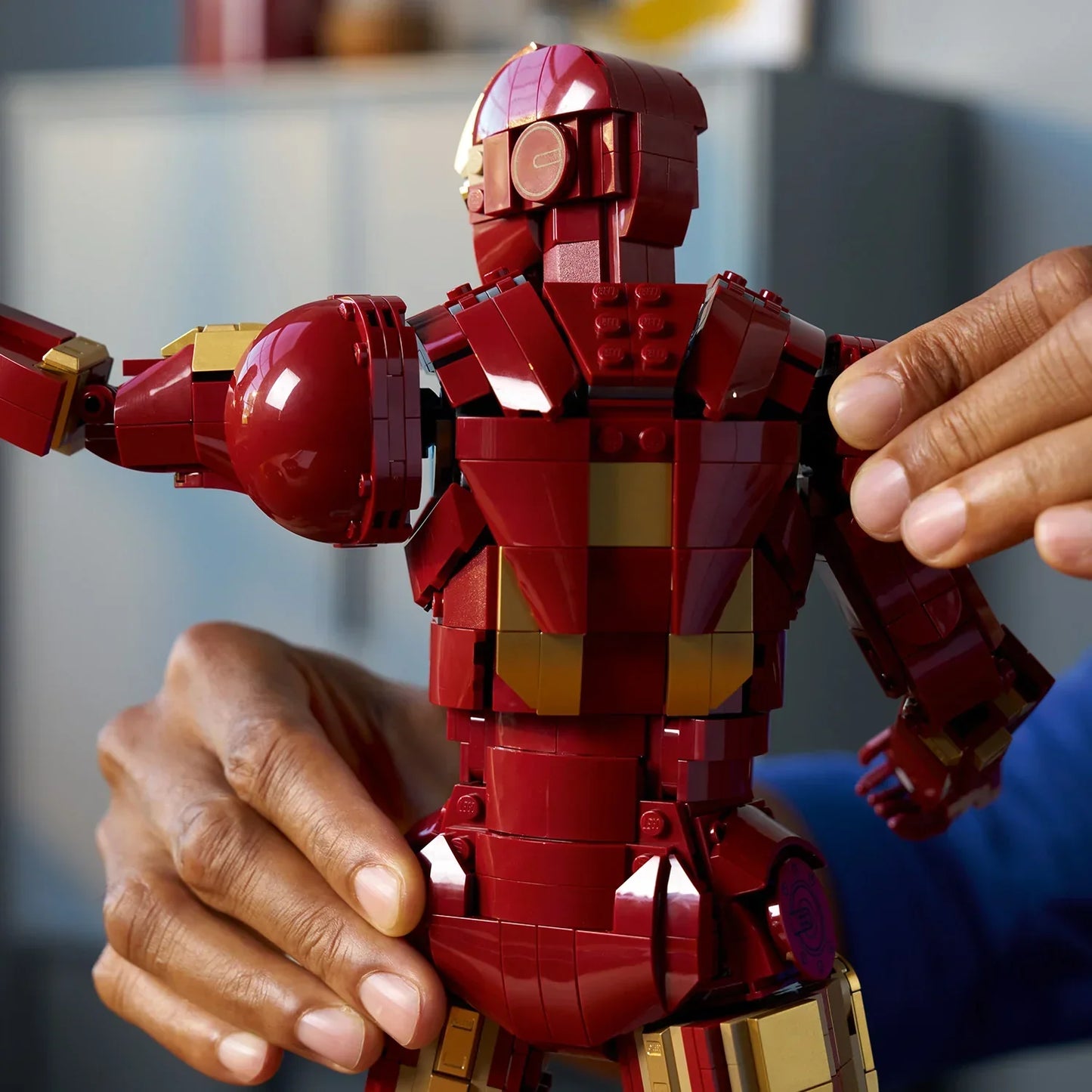 Armored Hero Mark 3 Collector Edition - 76344