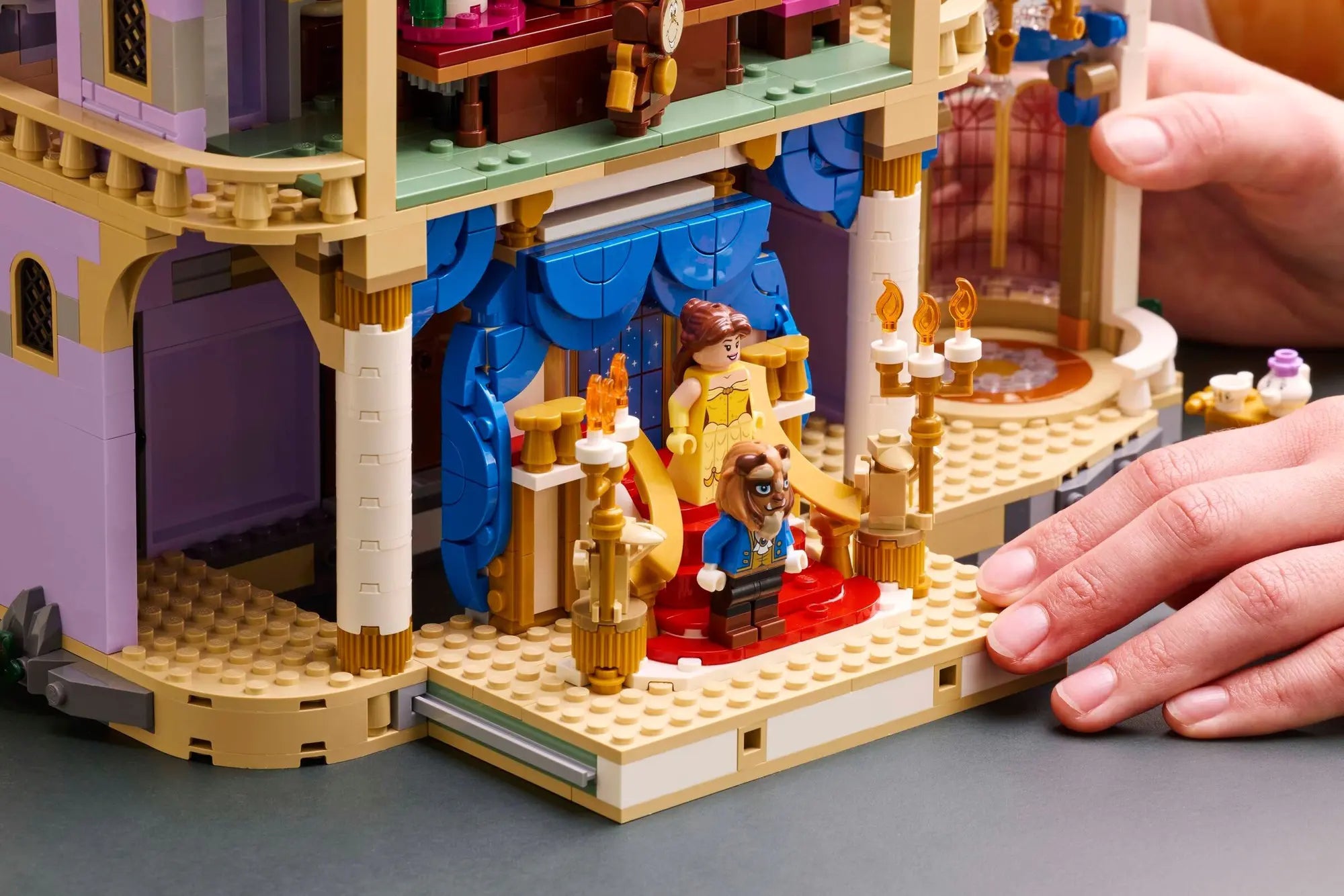 Beauty and the Beast Castle 43263
